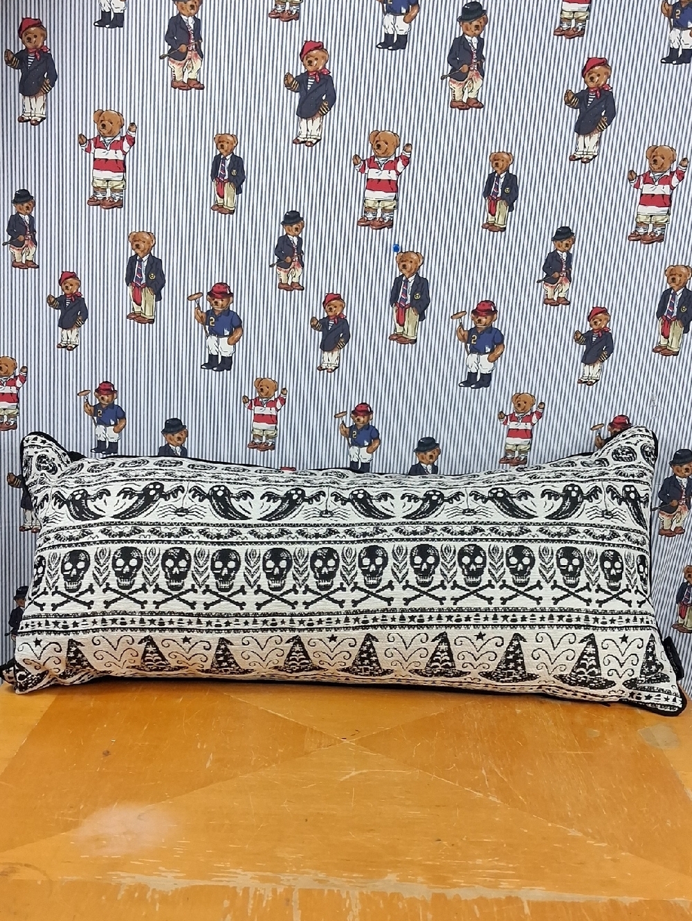 Rachel Zoe Skull Ghost Witch Knit Lumber Throw Zipper Cover Pillow 27 X 13.5